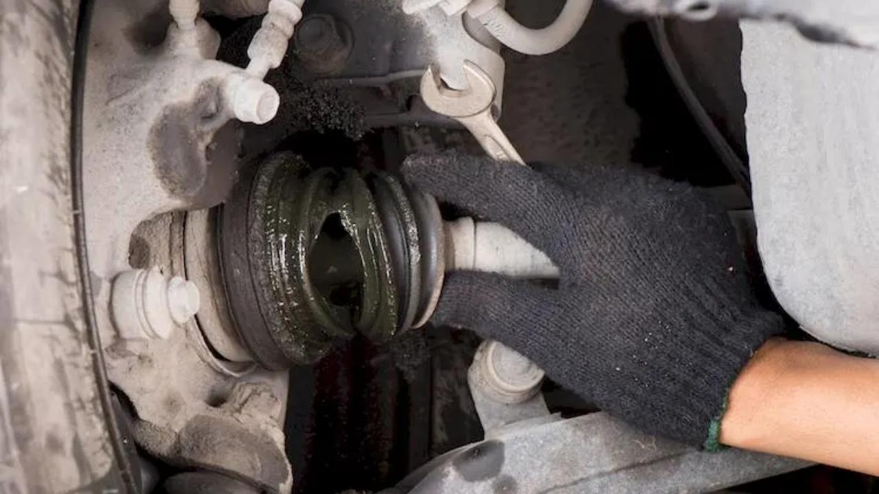 How much does it cost to fix Axle Seal Leak