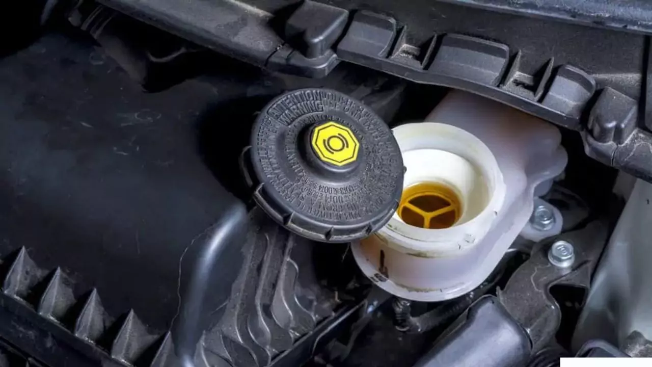 Can You Use Brake Fluid As Power Steering Fluid