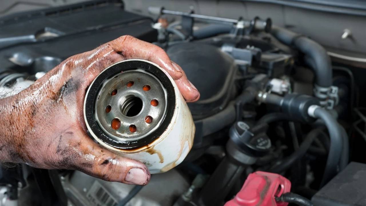 Signs Of A Clogged Or Bad Oil Filter