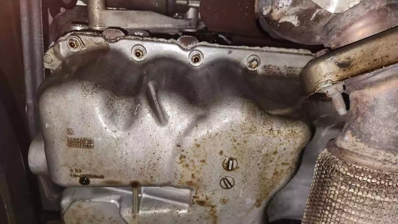 Symptoms Of A Leaking Oil Pan Gasket